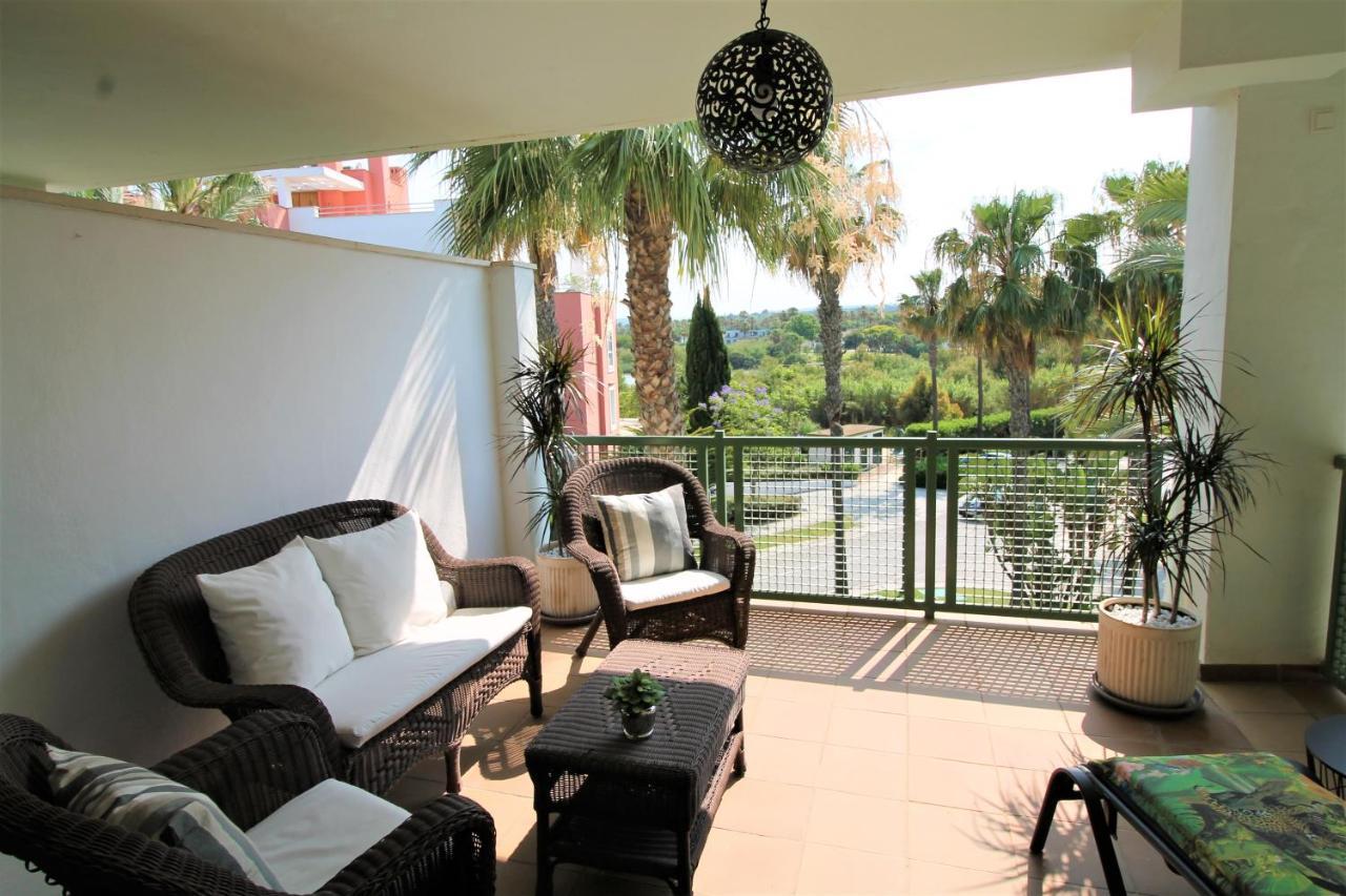 شقة New View Sotogrande Marina - Jungla Del Loro المظهر الخارجي الصورة