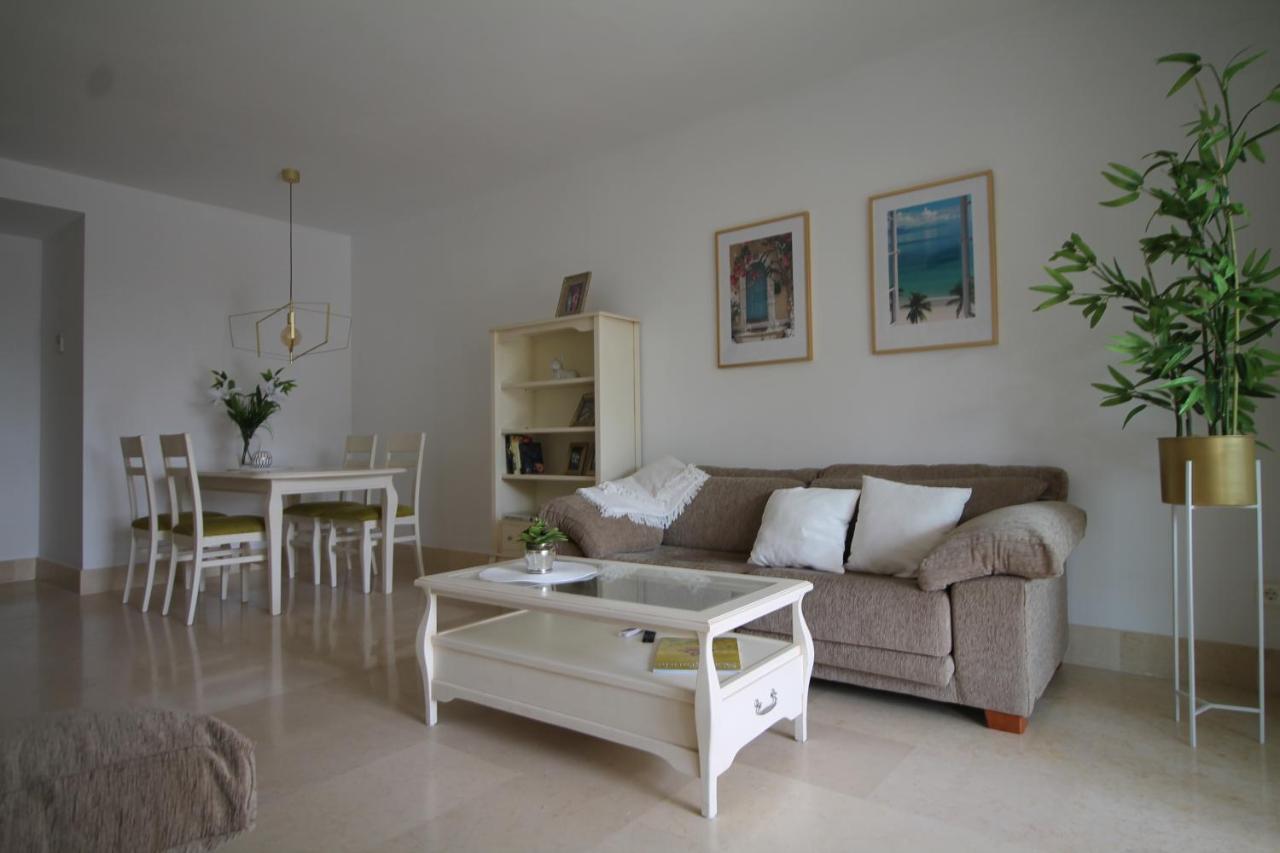 شقة New View Sotogrande Marina - Jungla Del Loro المظهر الخارجي الصورة
